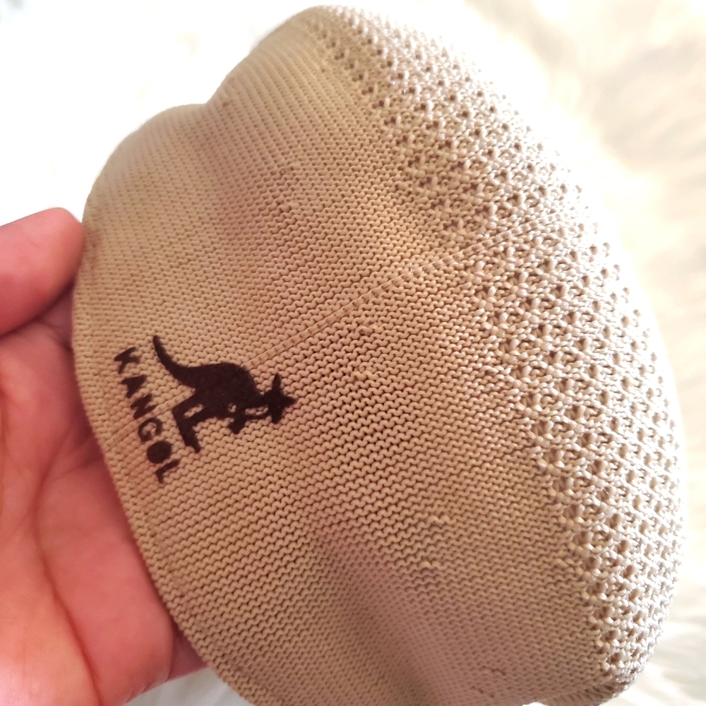 Kangol Men's Gatsby hat Beige Small to Medium